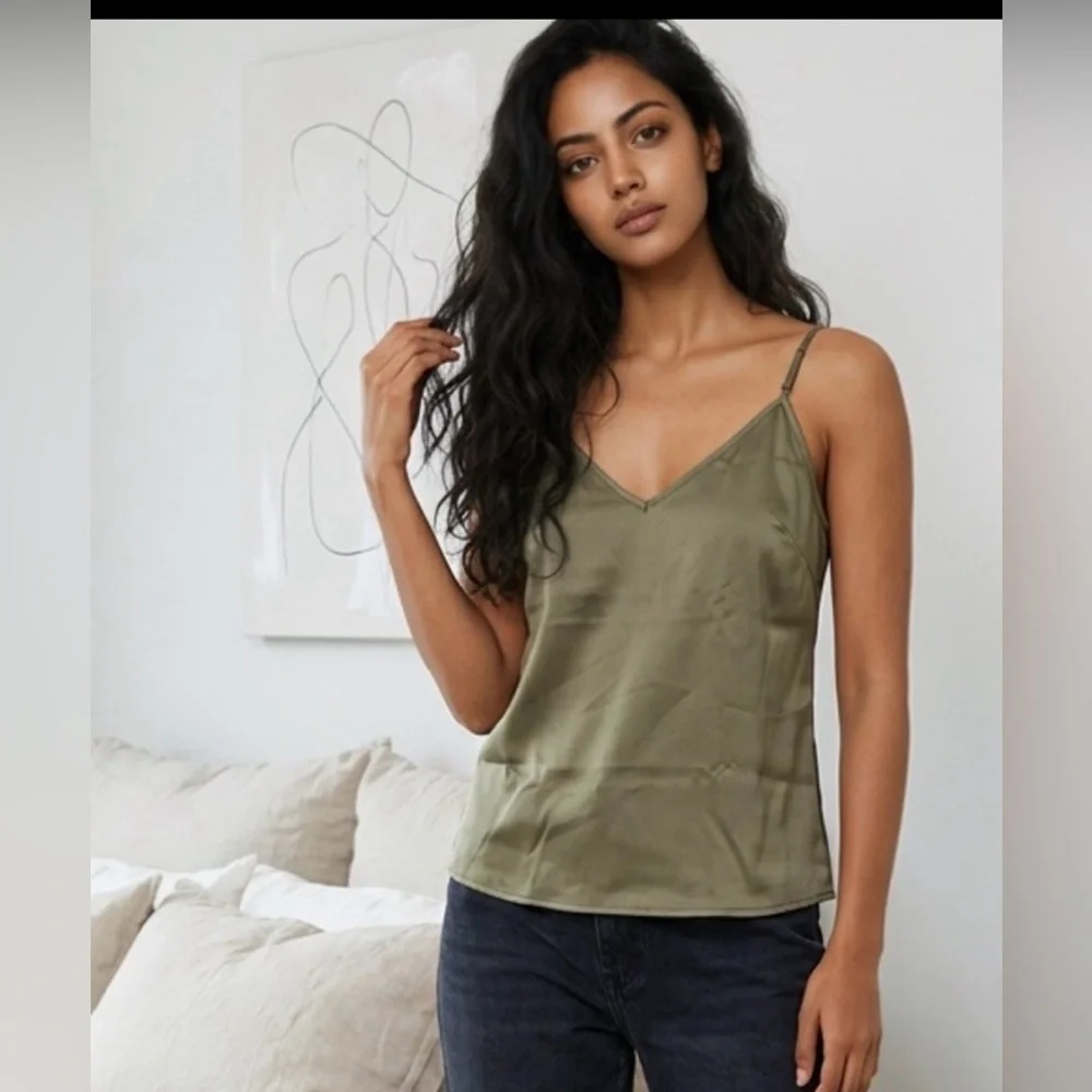 NWT Ettitude Women’s Olive Green Sateen Cami  Adjustable Strap Bamboo - Size XL